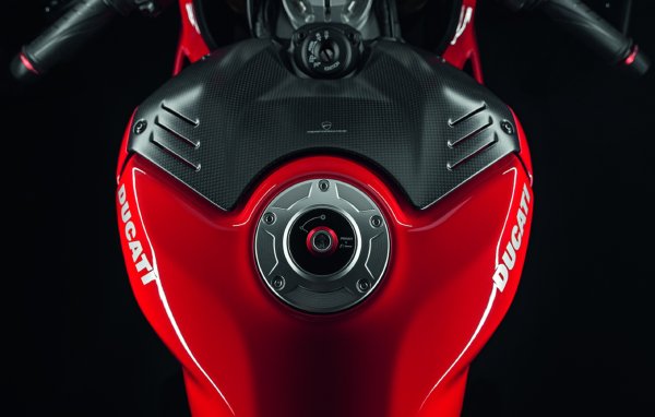 Ducati Panigale V4 Tankabdeckung aus Carbon schwarz